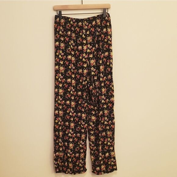 Boho Chic High Waist Floral Pants Forever 21 - Picture 2 of 5